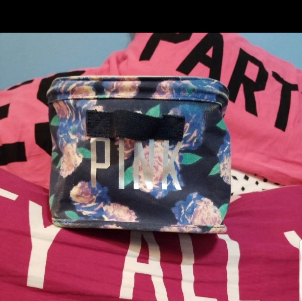 VICTORIA SECRET PINK SMALL STORAGE BIN